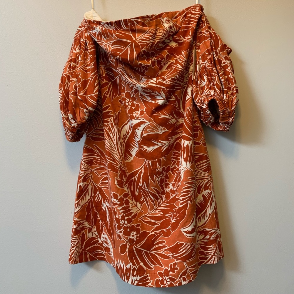 F21 island print off the shoulder mini dress